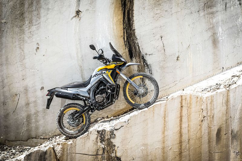 VOGE 300 Rally motociklas